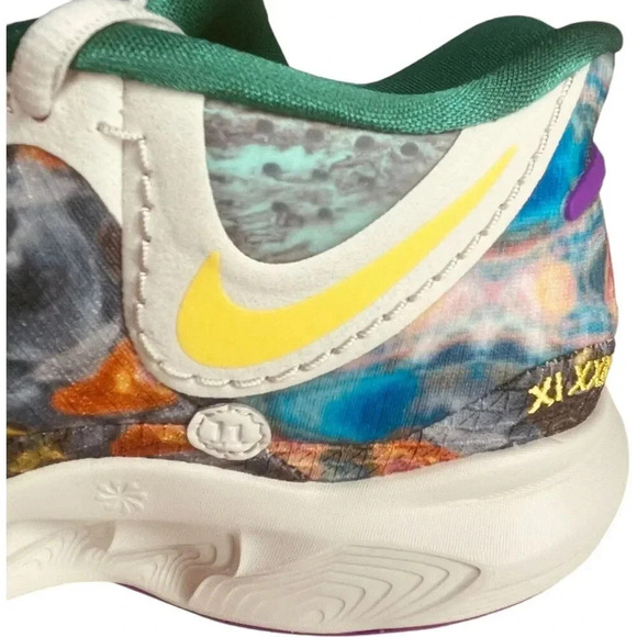 Nike Kyrie Circle Of Life Athletic Sneakers main image 8